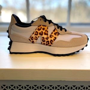 NWOT!   New Balance Sneakers.   Never worn!   White with leopard print “N”
